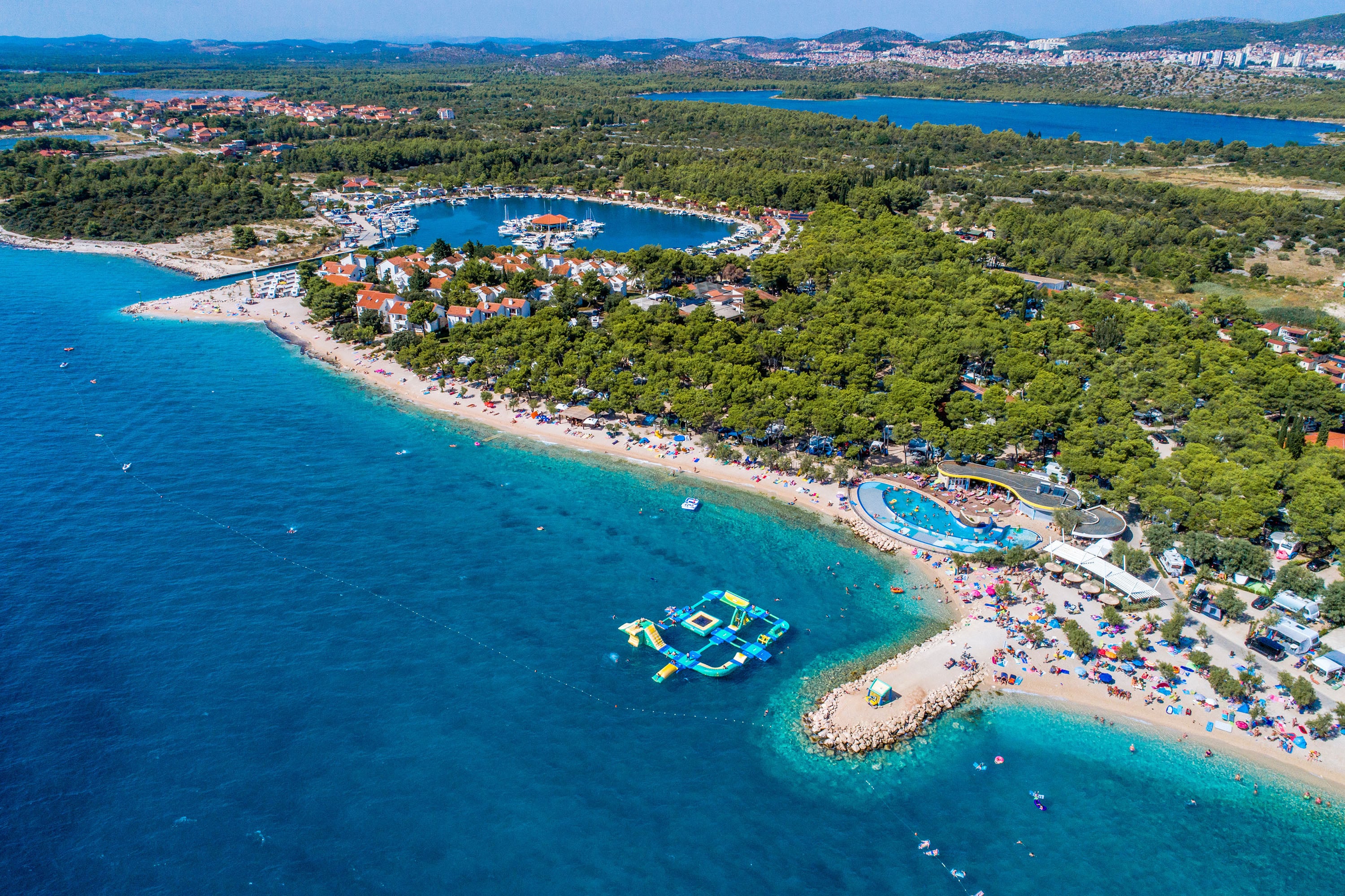 Online bestellen: Amadria Park Camping Šibenik