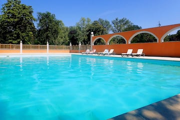 Camping du Domaine de Senaud - Image 1 Camping du Domaine de Senaud - Image 1