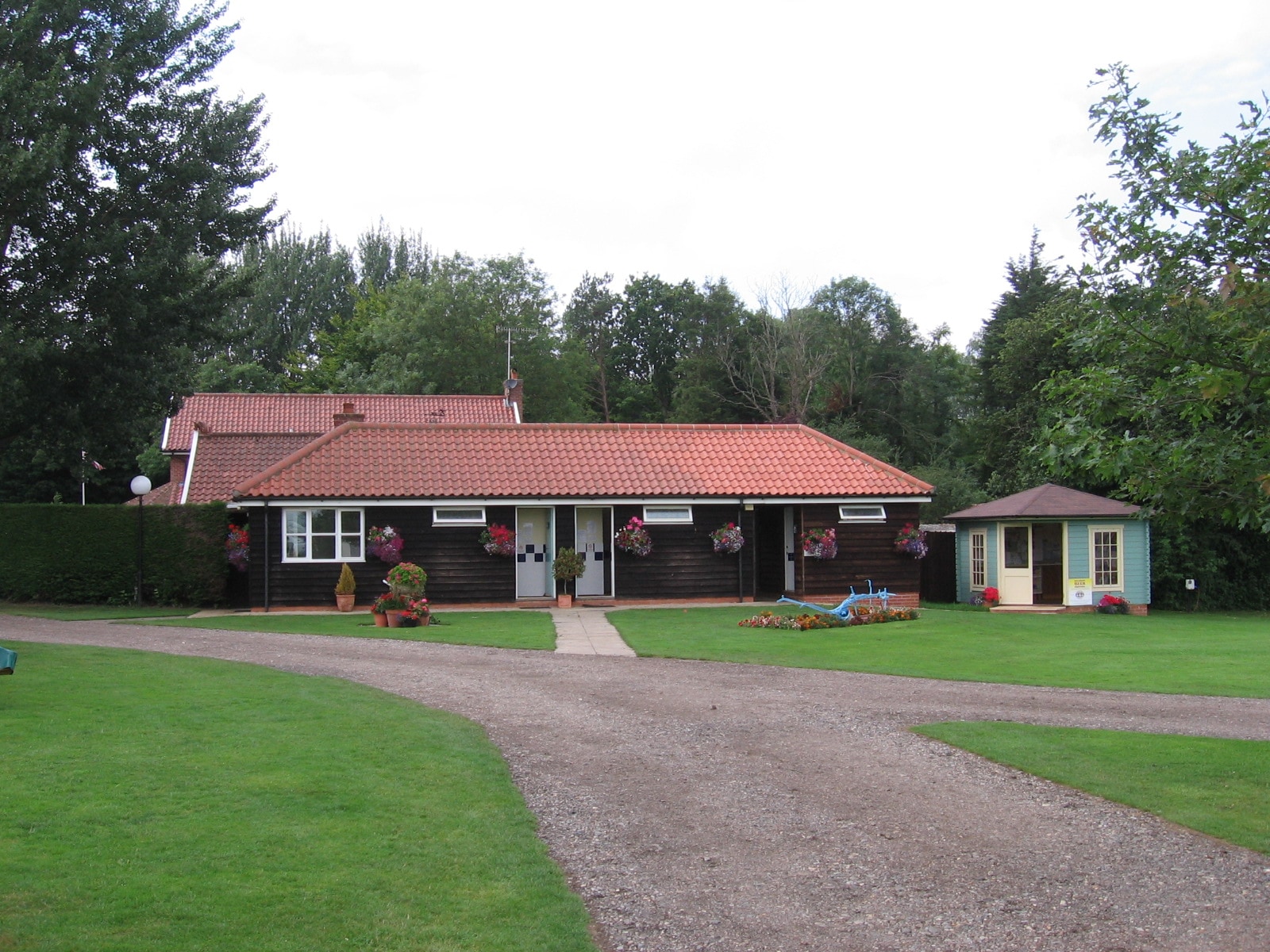 Run Cottage Touring Park