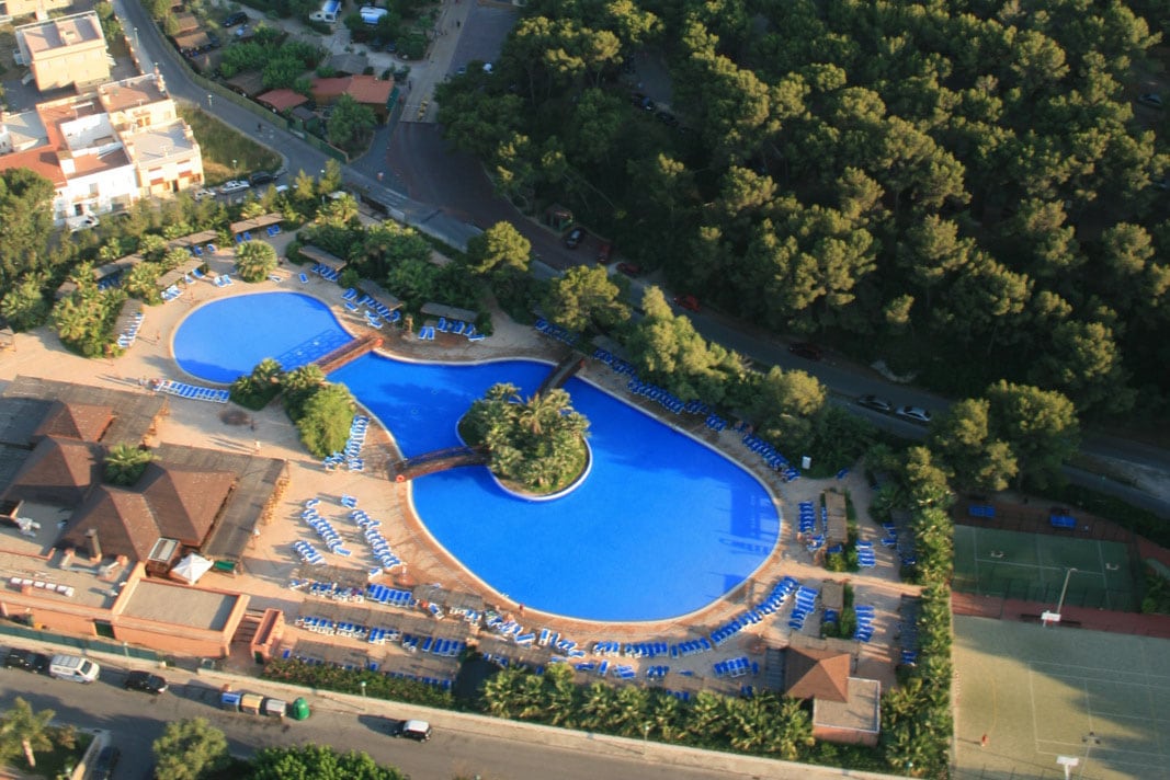 Online bestellen: Camping Torre de la Mora S.A.