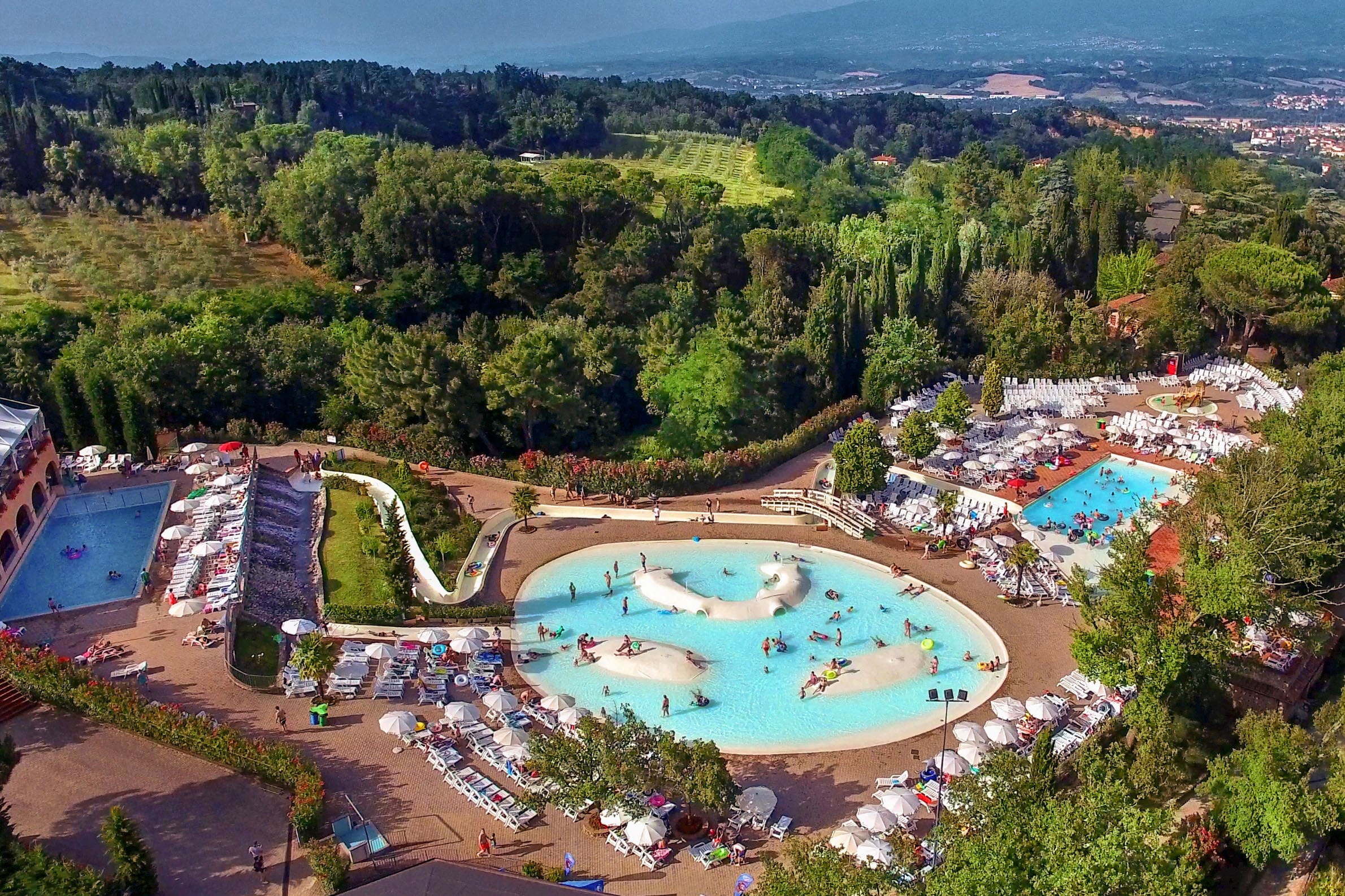 hu Norcenni Girasole Village ****