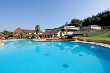 Cofton Holidays Cofton Holidays