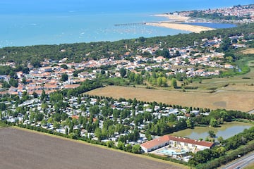 Camping Le Cottage Fleuri - Image 1 Camping Le Cottage Fleuri - Image 1