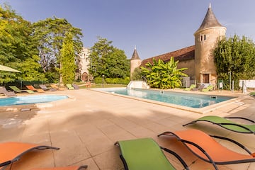 Camping Le Petit Trianon de Saint Ustre Camping Le Petit Trianon de Saint Ustre