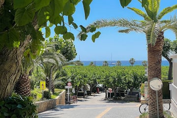 Camping Joan - Image 1