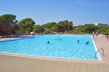 HolaCamp Barcelona HolaCamp Barcelona