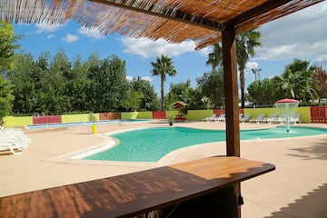 Camping Les Berges du Canal - Image 1 Camping Les Berges du Canal - Image 1