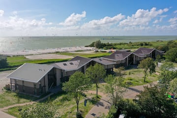 MarinaPark Beach Resort Soal MarinaPark Beach Resort Soal