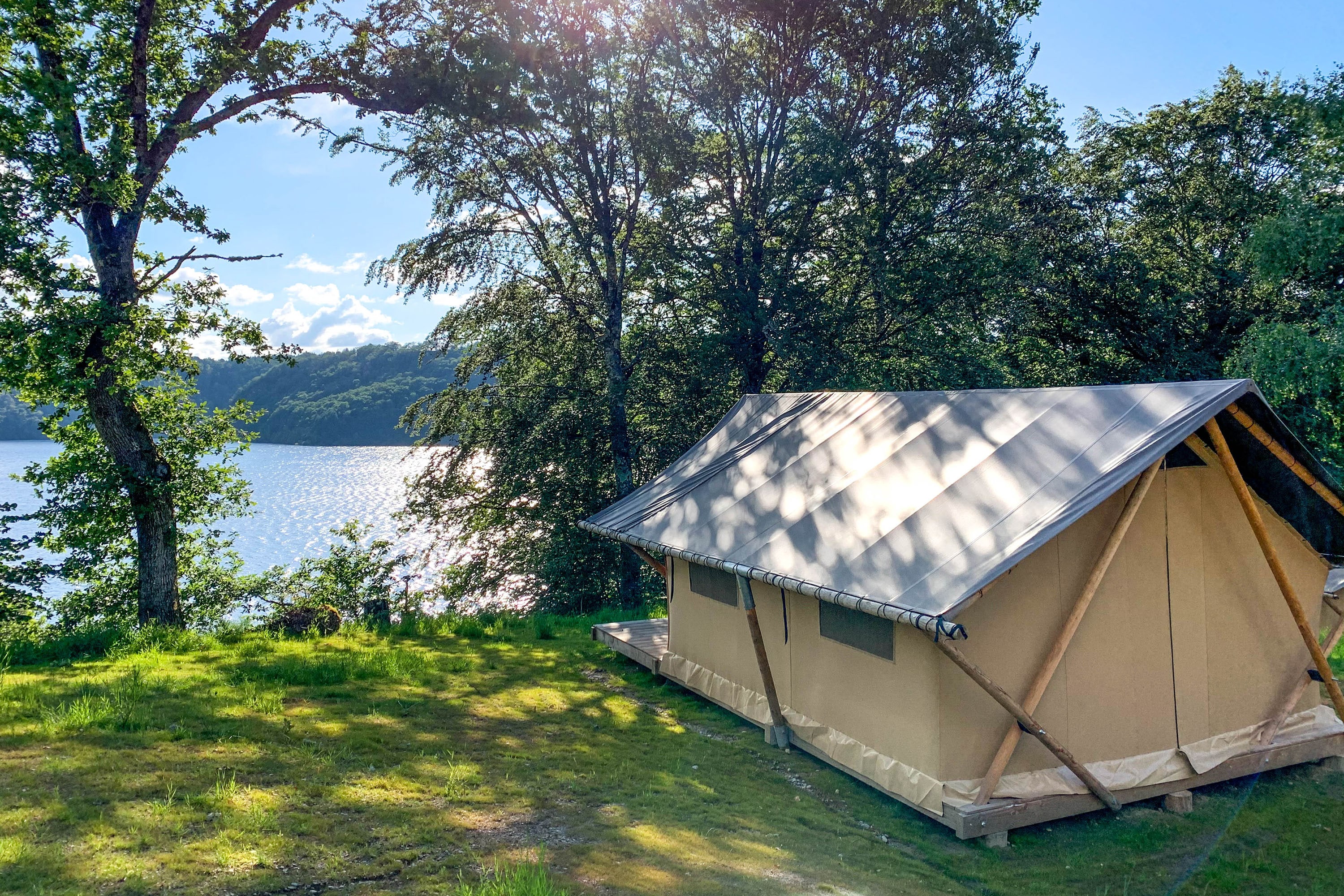 Camping Huttopia Lac de la Siauve | ACSI