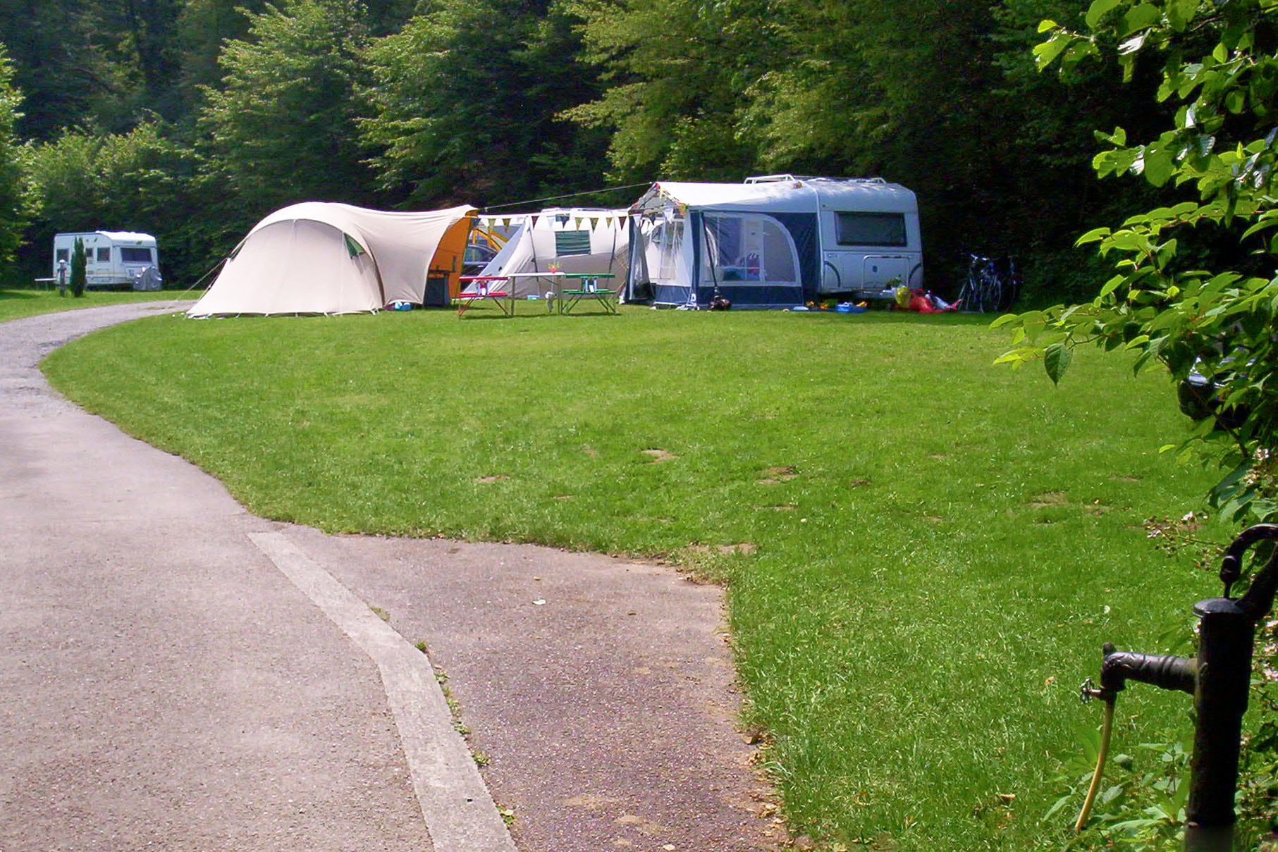 wurfzelt aufbau Wetterfestes und extra leichtes Pop up Wurfzelt fr 3 Personen