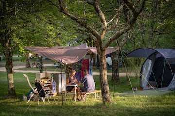 Camping Huttopia Vallée du Lot - Image 1 Camping Huttopia Vallée du Lot - Image 1