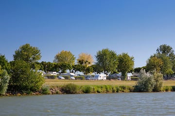 Camping Du Pont de Bourgogne Camping Du Pont de Bourgogne
