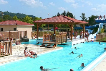 Camping Ushuaïa Villages Le Port de Lacombe Camping Ushuaïa Villages Le Port de Lacombe