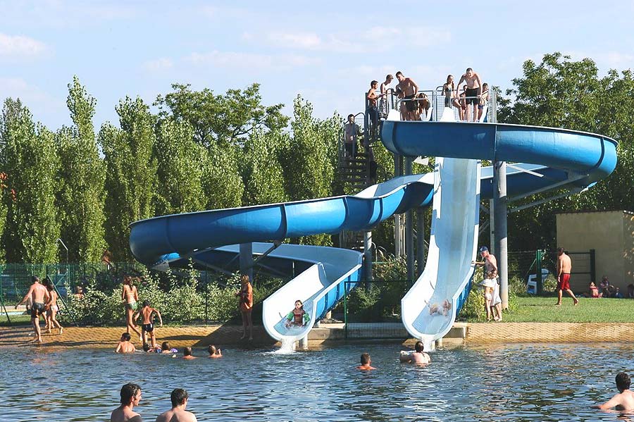 Camping Ushuaïa Villages Le Port de Lacombe — 4