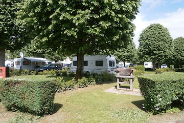 Camping Municipal de Montbard 'Les Treilles' Camping Municipal de Montbard 'Les Treilles'