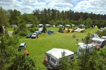 Camping De Bronzen Eik