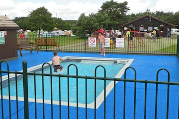 Birchwood Tourist Park Birchwood Tourist Park