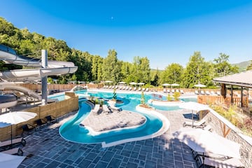 Camping Yelloh! Village l'Etoile des Neiges Camping Yelloh! Village l'Etoile des Neiges