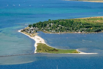 Camping Wulfener Hals - Image 1 Camping Wulfener Hals - Image 1