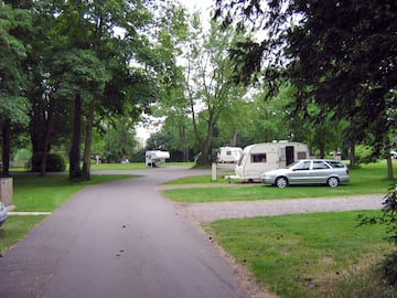 Chertsey C&C Club Site Chertsey C&C Club Site