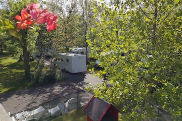 Camping Uhaitza-Le Saison - Image 1 Camping Uhaitza-Le Saison - Image 1