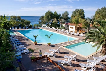 Camping Villaggio dei Fiori Camping Villaggio dei Fiori