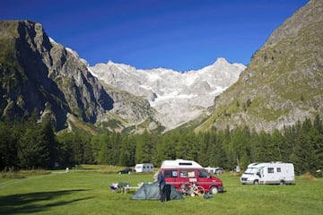 Camping Des Glaciers - Image 1 Camping Des Glaciers - Image 1