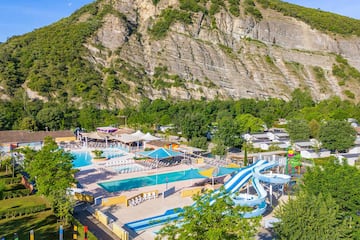 Camping Yelloh! Village La Plage Fleurie - Image 1 Camping Yelloh! Village La Plage Fleurie - Image 1