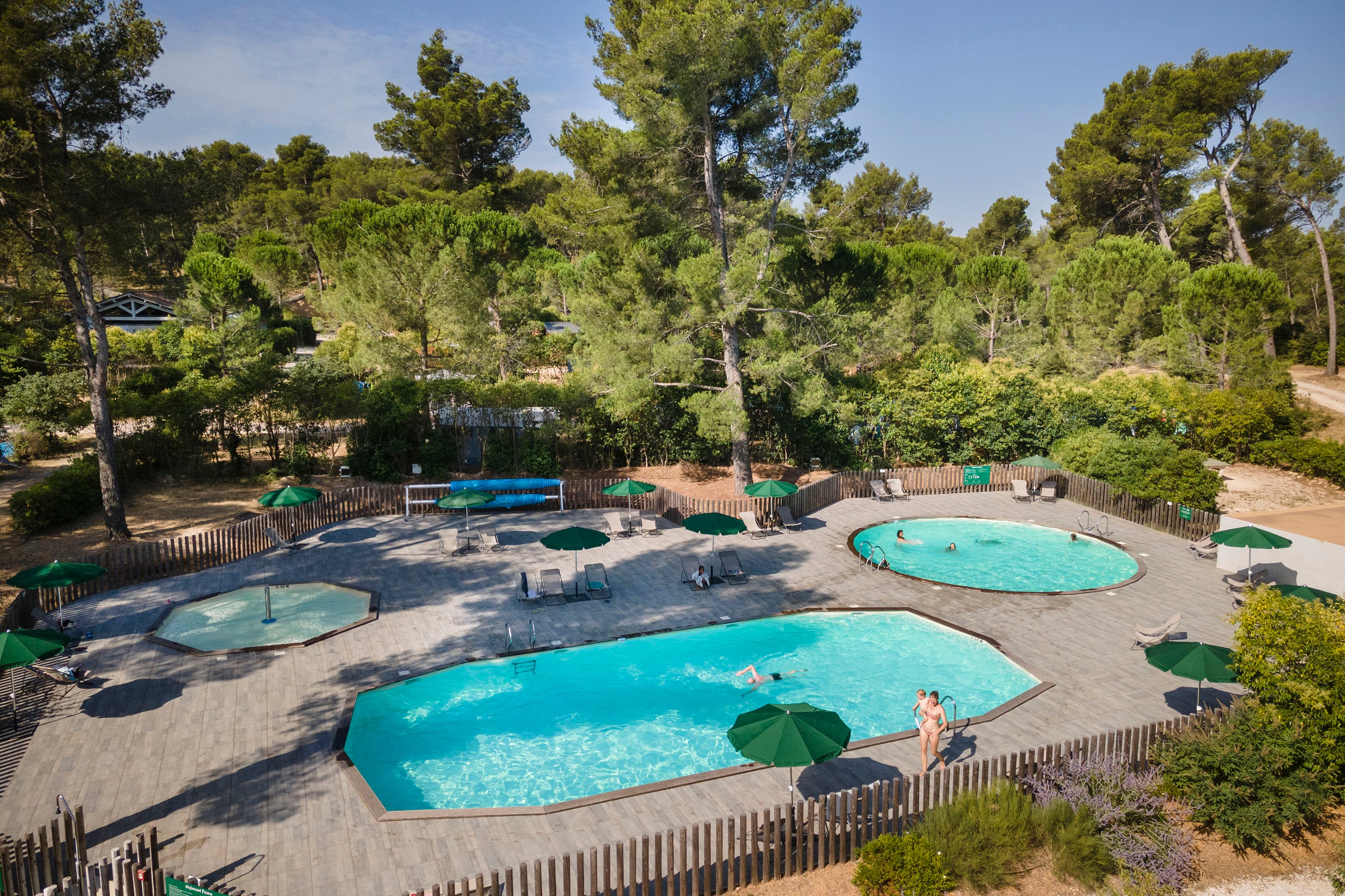 Camping Huttopia Fontvieille — 4