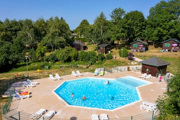 Camping de Tauves Onlycamp