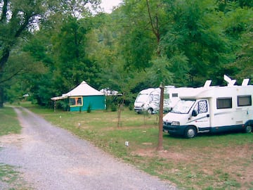 Camping le Bois Flottant - Image 1