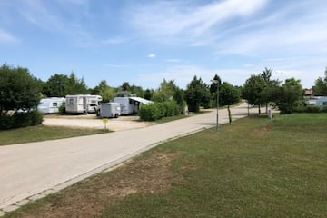 JUFA Vulkan Thermen Resort es Camping JUFA Vulkan Thermen Resort es Camping