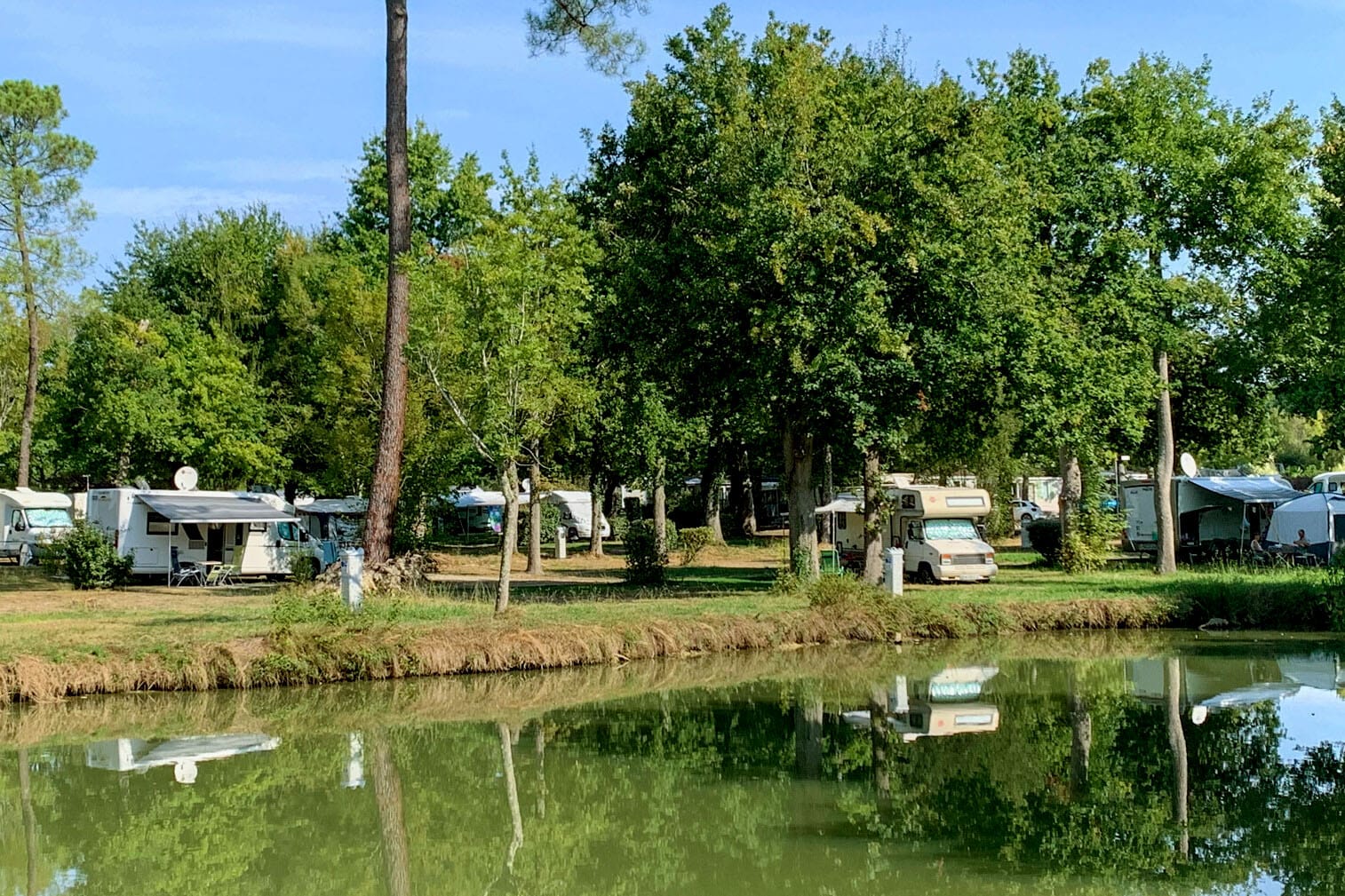 Camping Huttopia Lac de l'Uby - Gers — 5