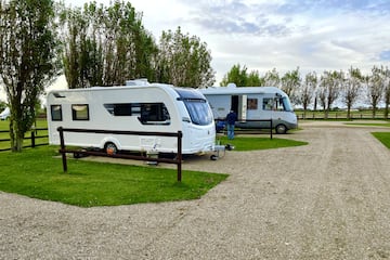 Romney Meadows Caravan & Camp. Park Romney Meadows Caravan & Camp. Park