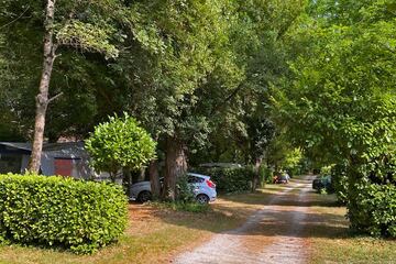 Camping Le Moulin des Donnes Camping Le Moulin des Donnes