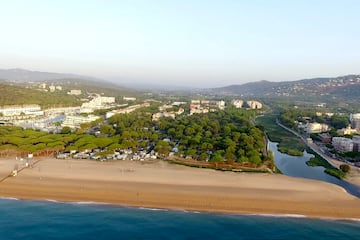 Vall d’Or Camping & Beach - Image 1