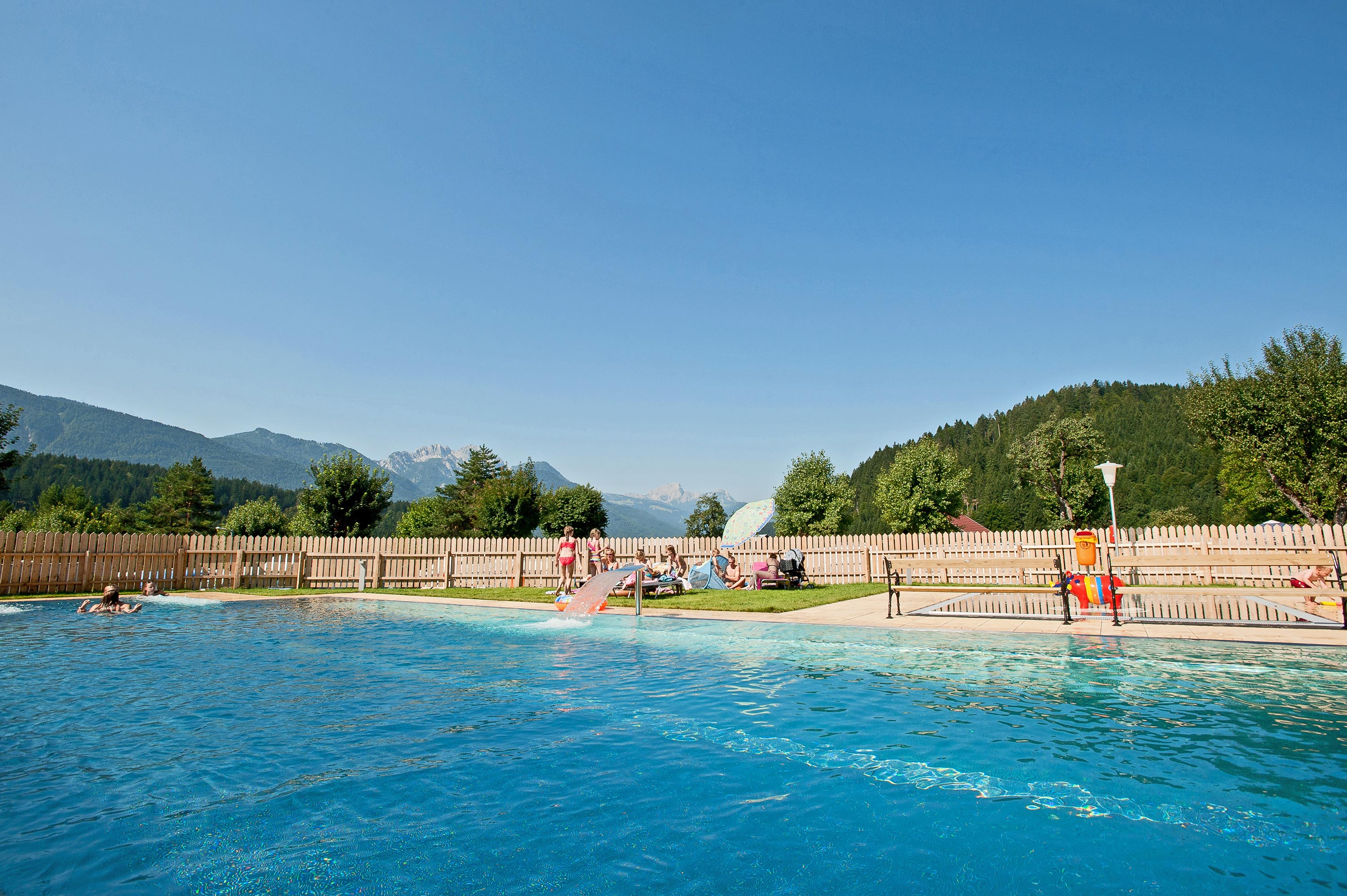 Kitchen facilities at EuroParcs Hermagor in Hermagor-Pressegger See