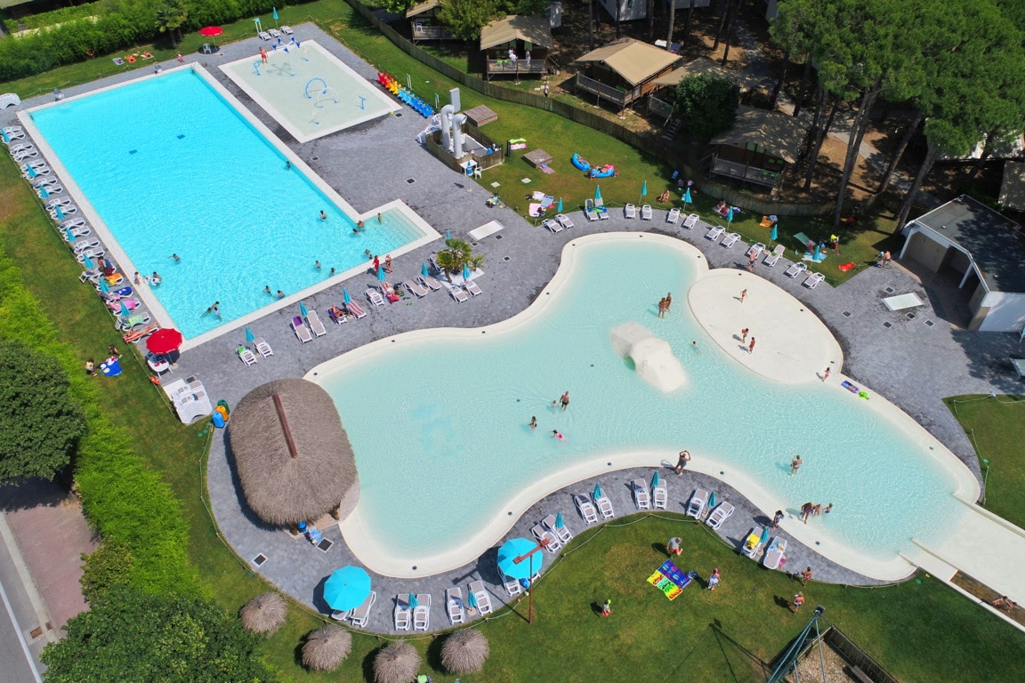 Bedroom accommodation at Camping Malibu Beach in Lido di Jesolo