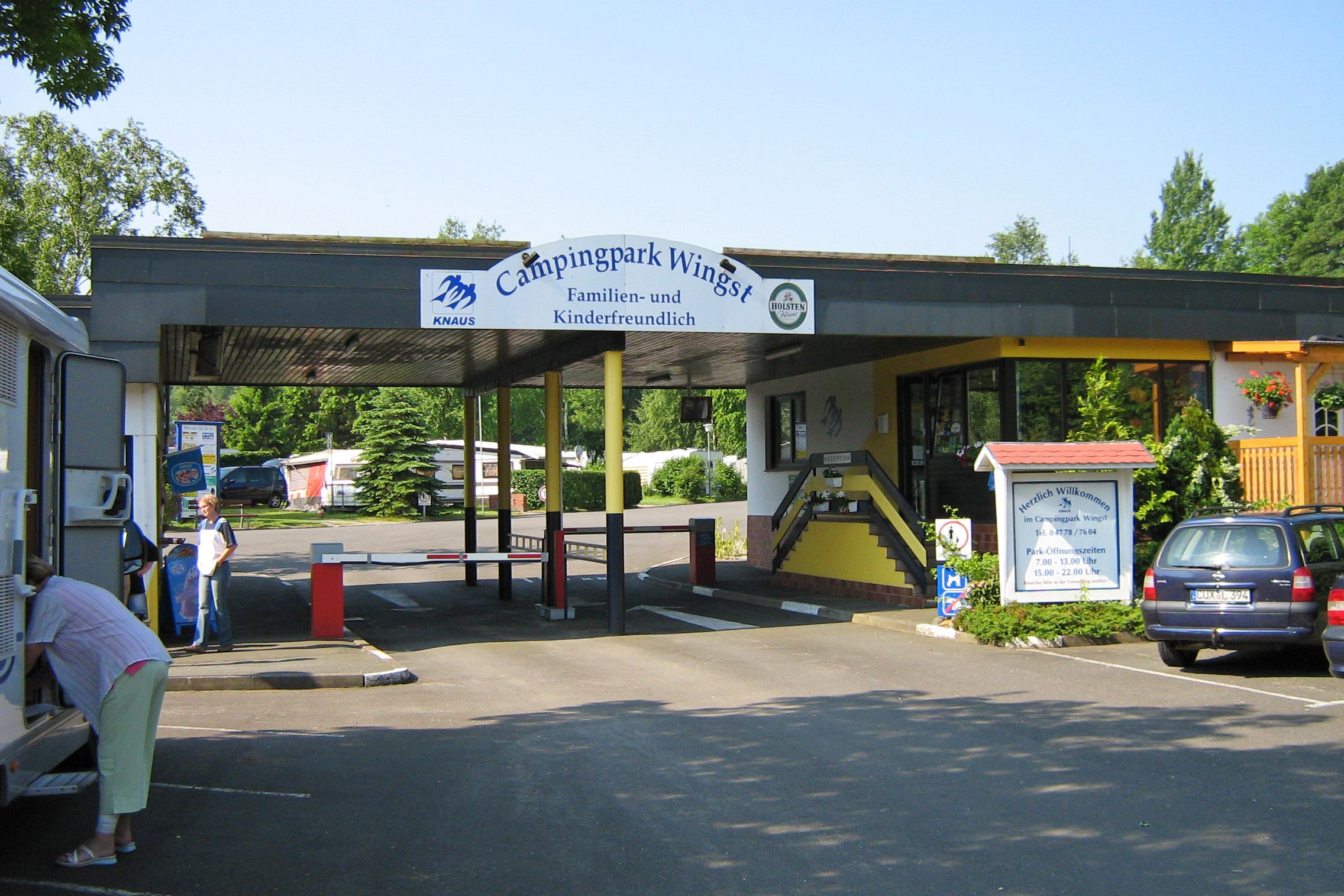 Kitchen facilities at Knaus Campingpark Wingst in Wingst
