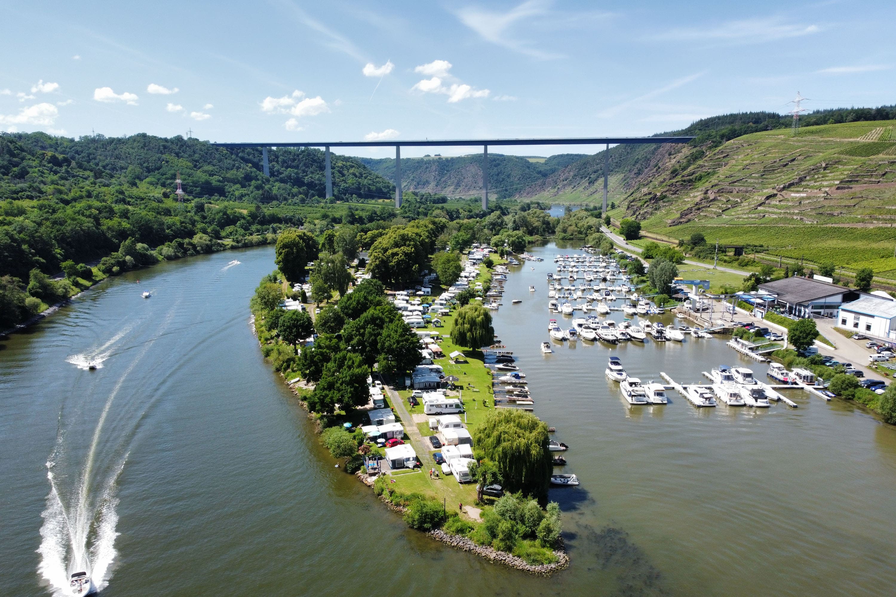 Ferieninsel Winningen - Camping - Restaurant