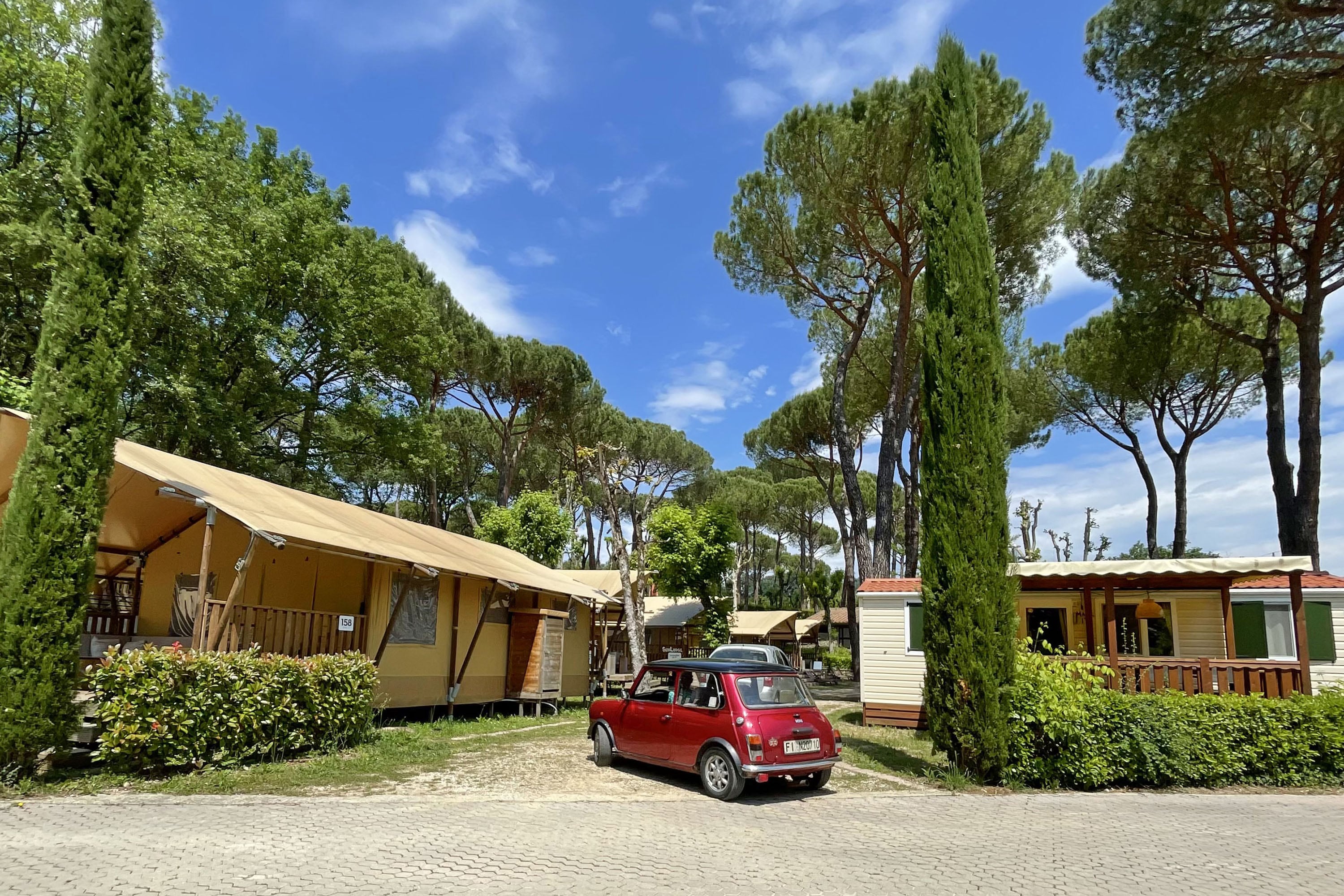 Kitchen facilities at hu Norcenni Girasole Village in Figline Valdarno