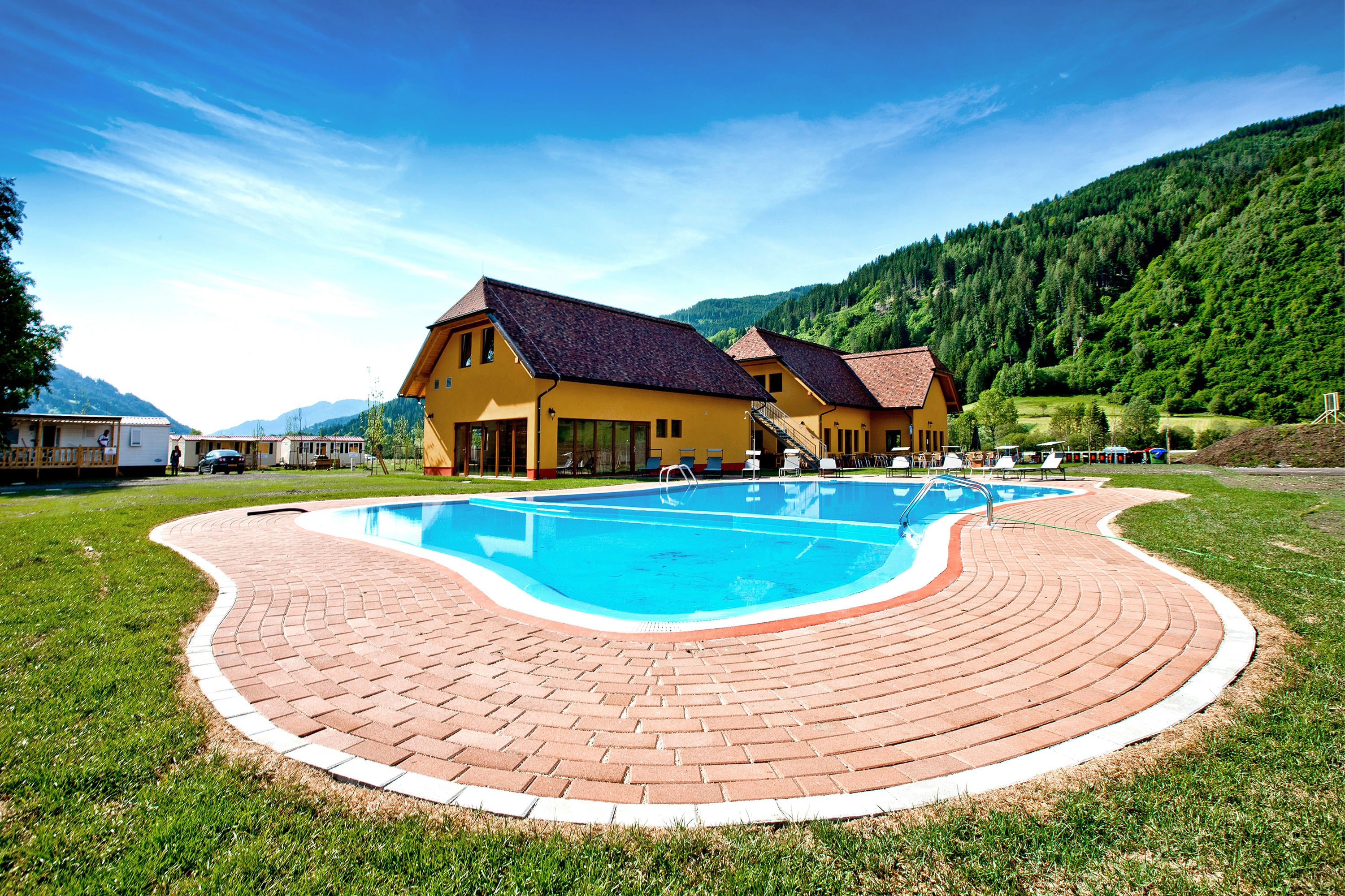 Bedroom accommodation at Camping Bella Austria in Sankt Peter am Kammersberg