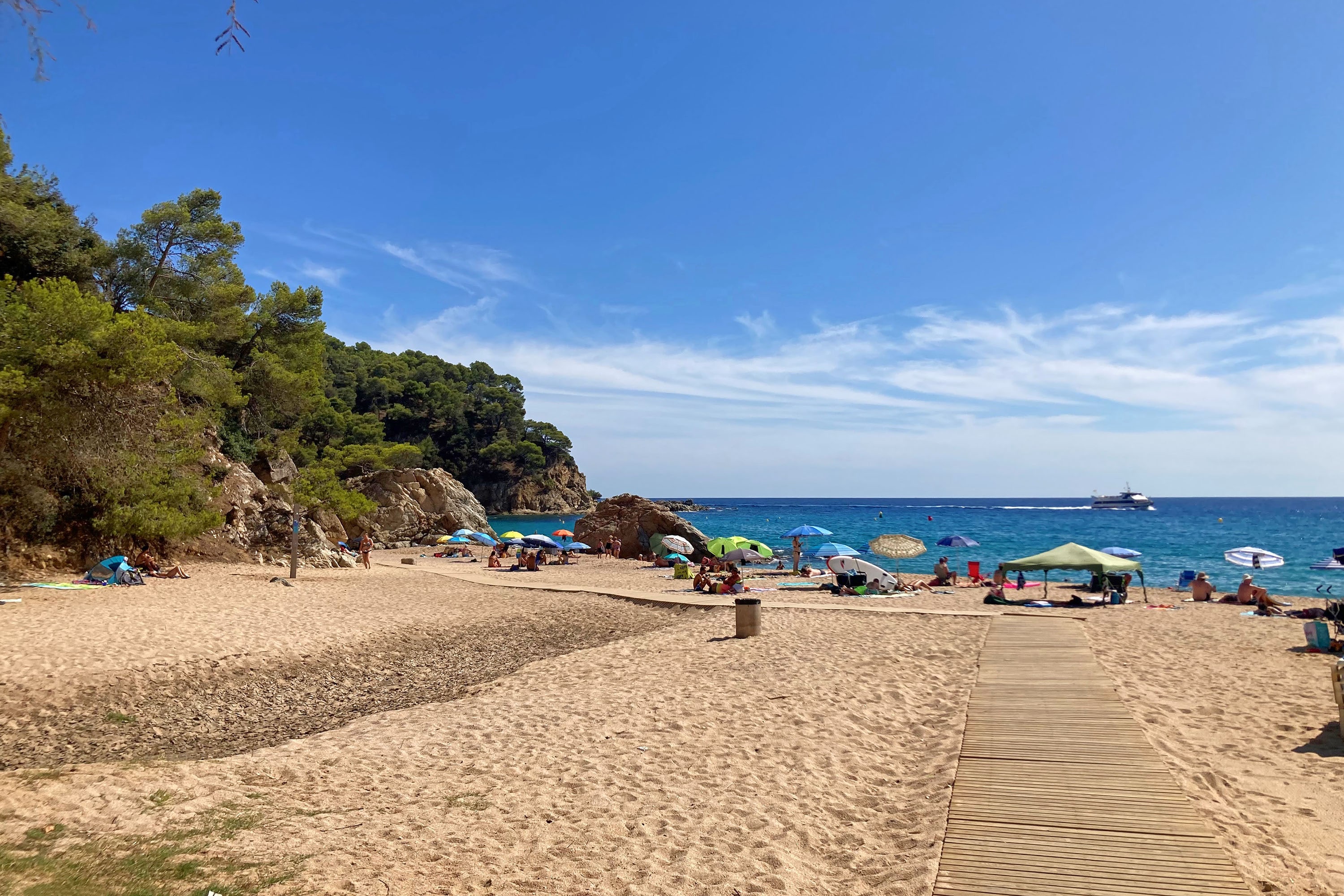 Kitchen facilities at Camping Sènia Cala Canyelles in Lloret de Mar