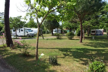 Camping Le Sous Bois - Image 1