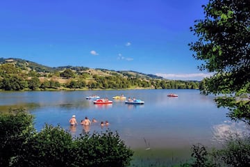 Flower Camping du Lac de Saint-Point Lamartine Flower Camping du Lac de Saint-Point Lamartine