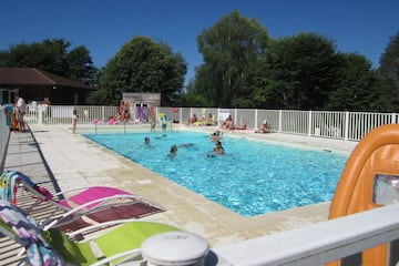 Camping Le Lac de Bournazel Camping Le Lac de Bournazel
