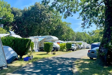 Camping Le Blayais et Alicat Camping Le Blayais et Alicat