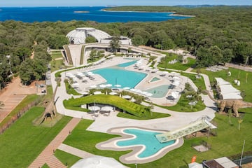 Mon Perin Camping Resort - Image 1 Mon Perin Camping Resort - Image 1