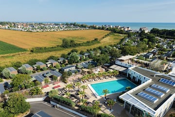 Camping Yelloh! Village La Capricieuse Camping Yelloh! Village La Capricieuse